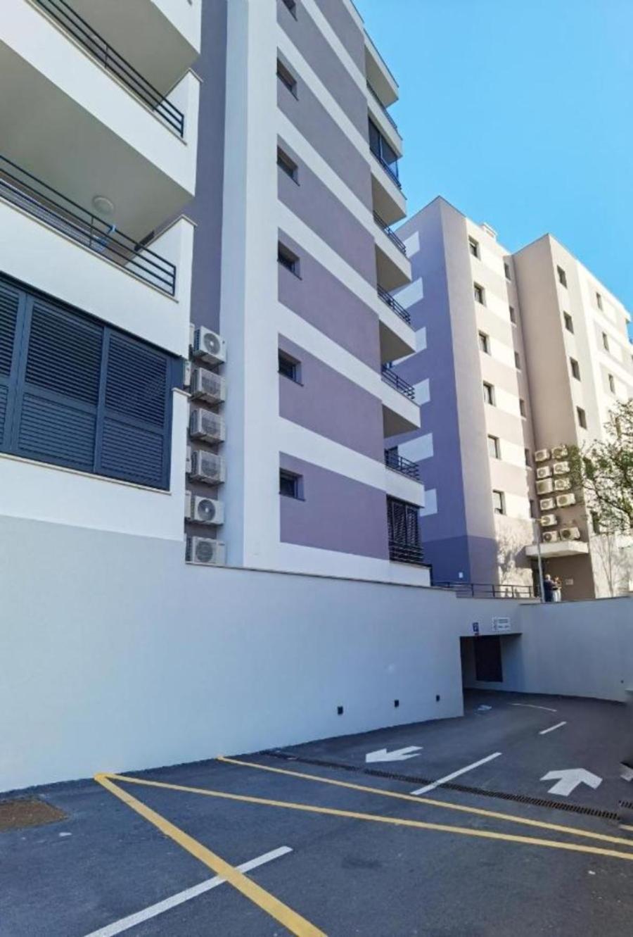 S'Akvarel 1 & 5 - Private Garage Leilighet Split Eksteriør bilde