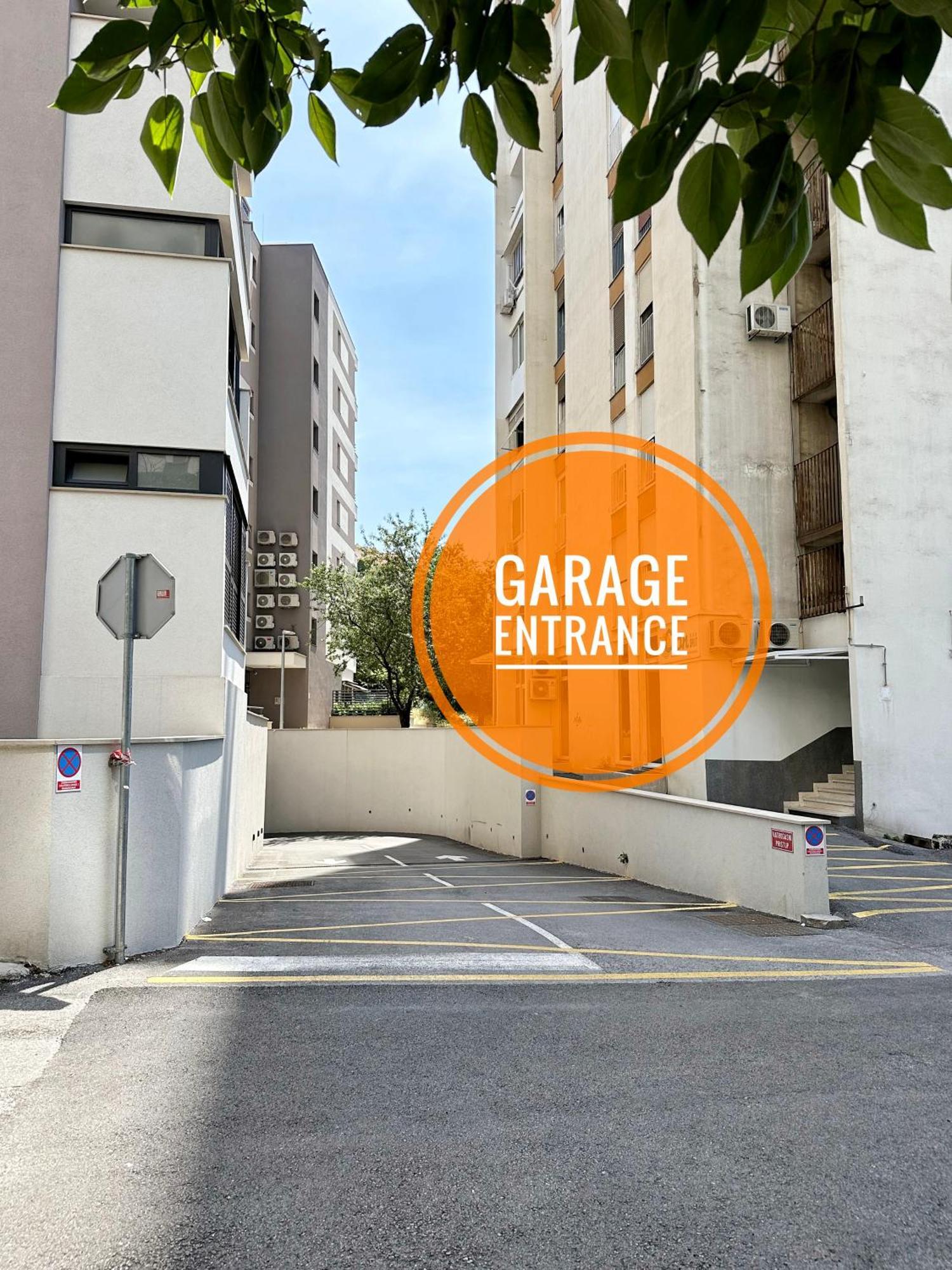 S'Akvarel 1 & 5 - Private Garage Leilighet Split Eksteriør bilde